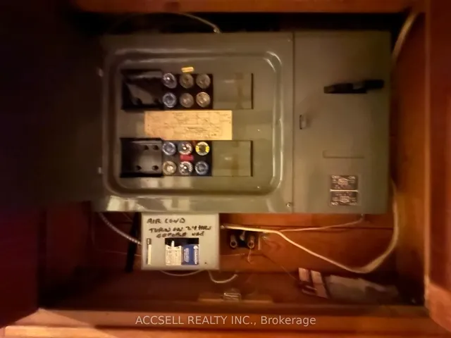 Additional image 21 of 137 Earnscliffe Circ