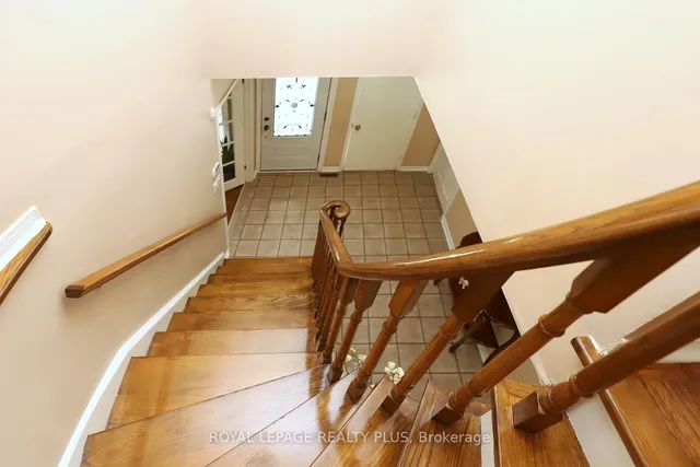 Additional image 22 of 1086 Hedge Dr