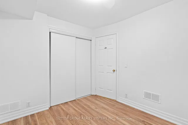 Additional image 37 of 45 Algarve Cres