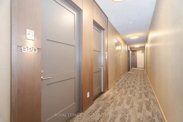 Additional image 5 of 20 John St Unit 920