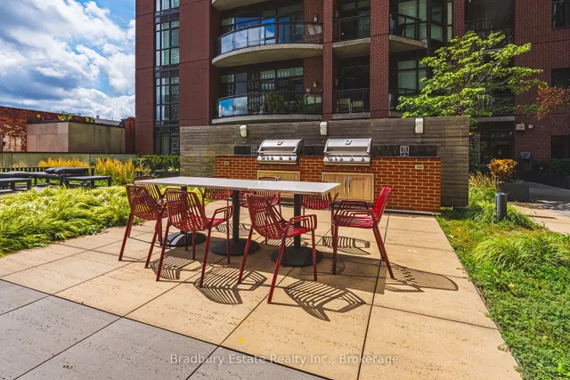 Additional image 26 of 118 King St Unit 819