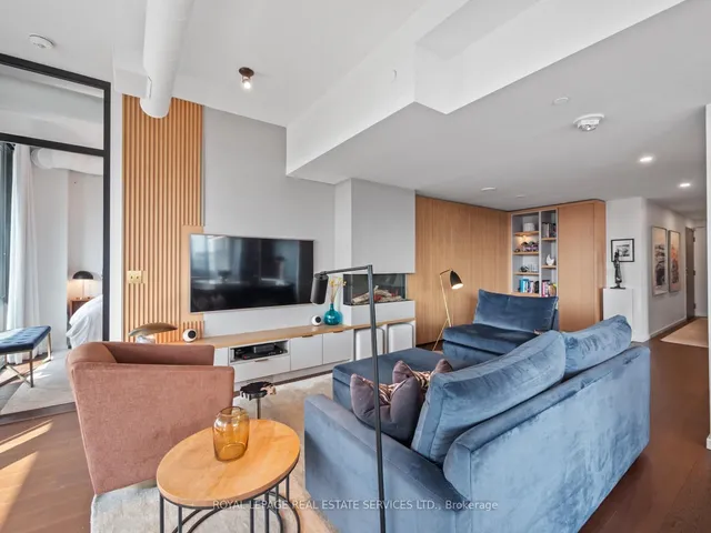 Additional image 10 of 21 Lawren Harris Sq Unit 904