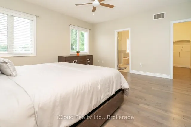 Additional image 26 of 792 Glenbrook Ave