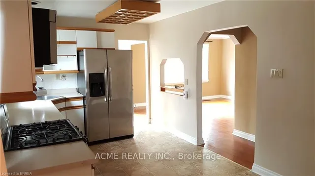 Additional image 26 of 57 Bellman Ave