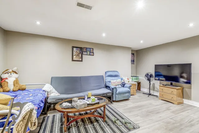 Additional image 17 of 5446 Calvert Pl