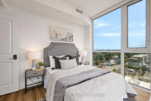 Additional image 23 of 17 Zorra St Unit 2006
