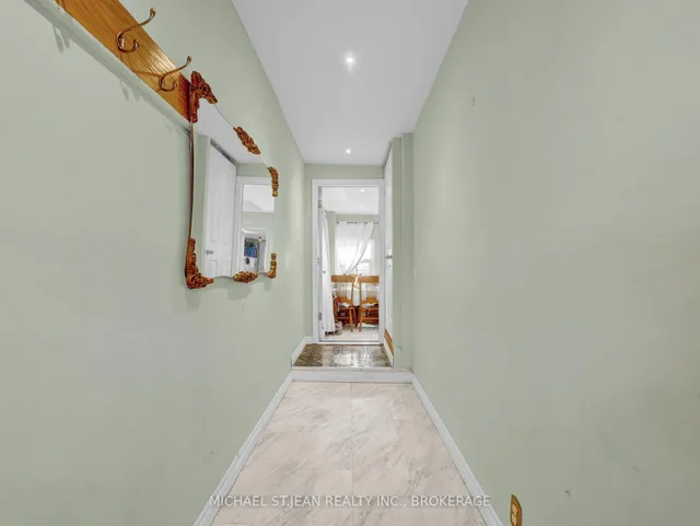 Additional image 8 of 110 Emerald St