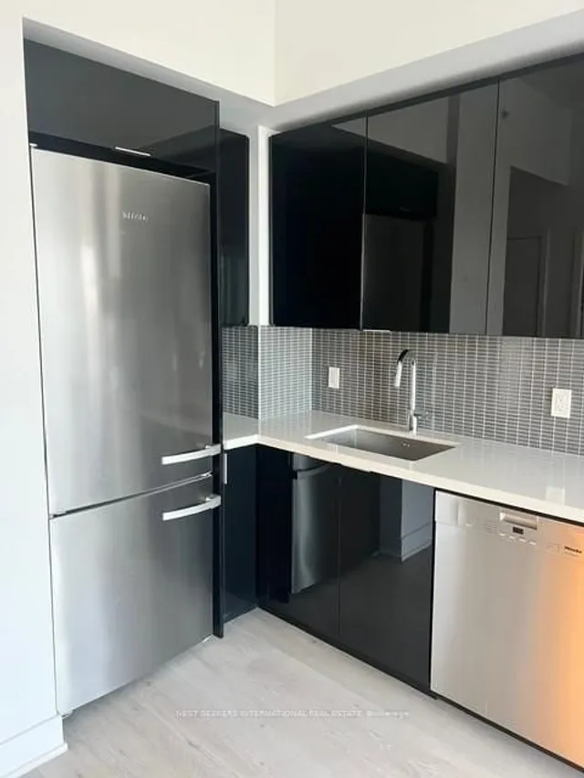 Additional image 6 of 30 Shore Breeze Dr Unit LPH 03A