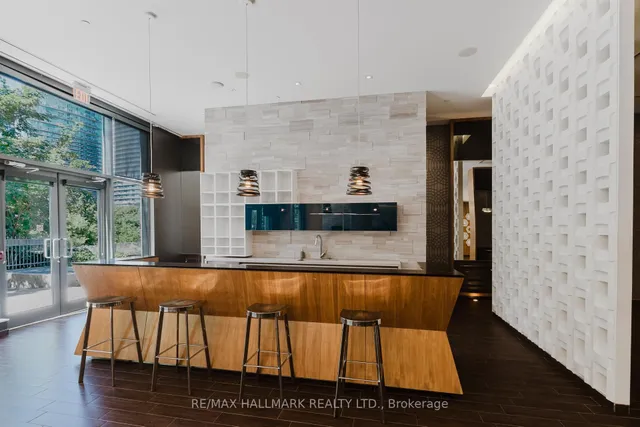 Additional image 26 of 36 PARK LAWN Rd Unit 1609