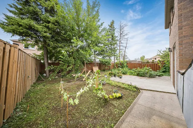 Additional image 42 of 71 Ravenswood Dr