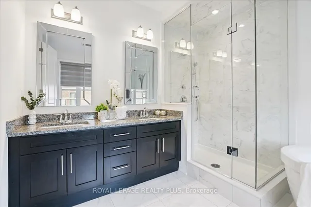 Additional image 32 of 1416 Lakeport Cres