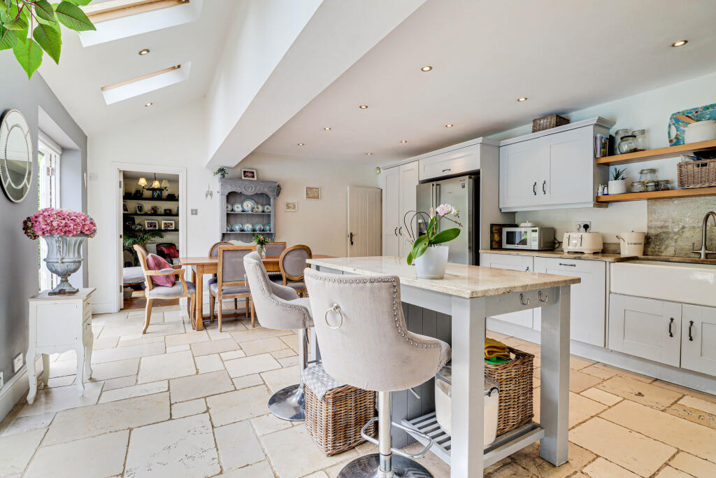 Additional image 9 of Chamberlaines, Harpenden, Hertfordshire, AL5