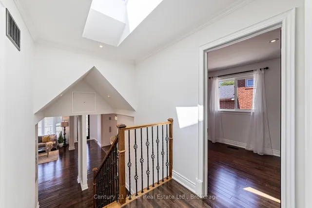 Additional image 17 of 1363 Harmsworth Sq