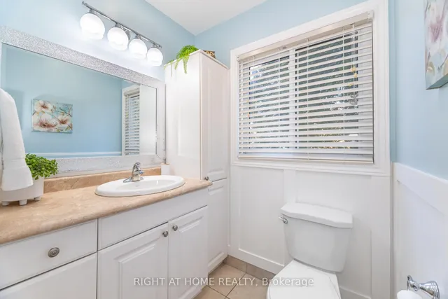 Additional image 30 of 4 Cantrill Crt