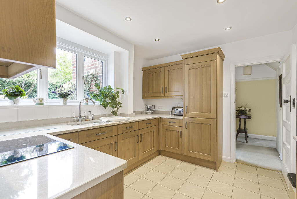 Additional image 8 of The Old Drive, Welwyn Garden City, AL8