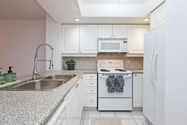 Additional image 4 of 15 Northtown Way Unit 923