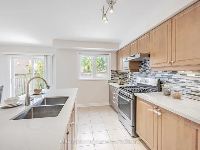 Additional image 14 of 6630 Blackheath Rdge
