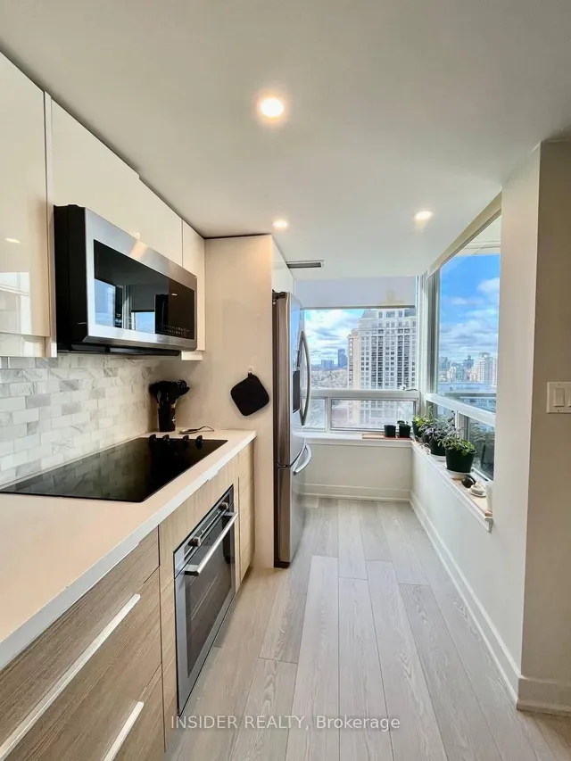 Additional image 14 of 2 Rean Dr Unit 1612