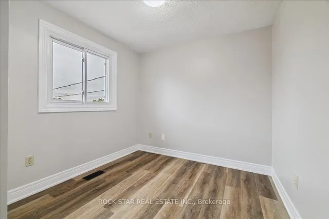 Additional image 29 of 61 Adis Ave