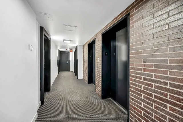 Additional image 29 of 1201 Dundas St Unit 902