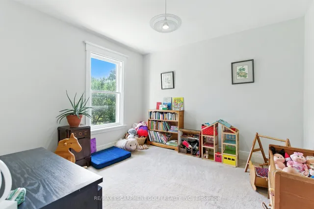 Additional image 24 of 165 Burris St