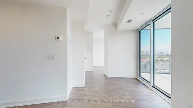 Additional image 7 of 5 Lakeview Ave Unit 703