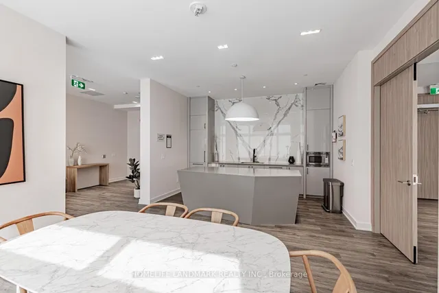 Additional image 24 of 65 Mutual St Unit 2501