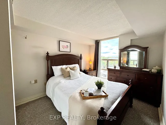 Additional image 10 of 725 King St Unit 705