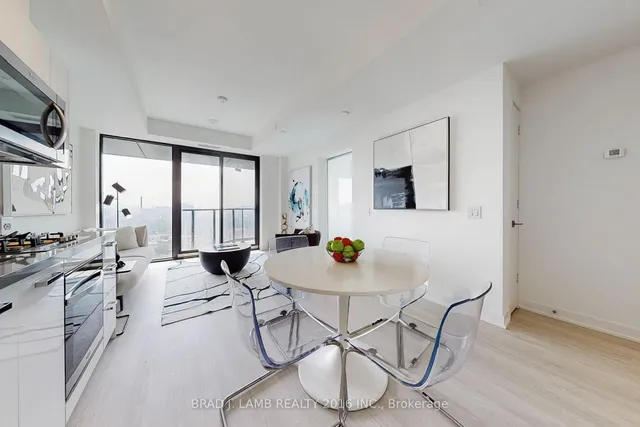 Additional image 6 of 195 McCaul St Unit 1501