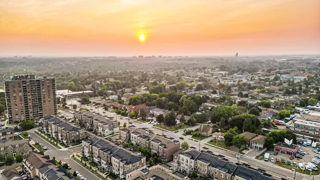 Additional image 40 of 2335 Sheppard Ave Unit 14