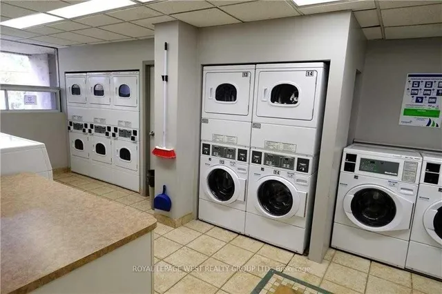 Additional image 11 of 150 Charlton Ave Unit 1801