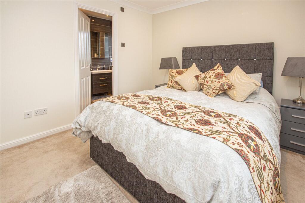 Additional image 11 of Chalgrove, Welwyn Garden City, Hertfordshire, AL7