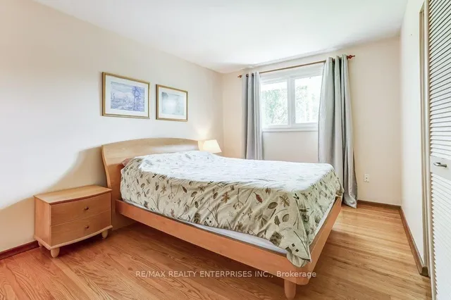 Additional image 28 of 1231 Kingsmead Cres