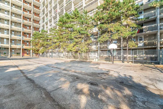 Additional image 40 of 350 Quigley Rd Unit 447