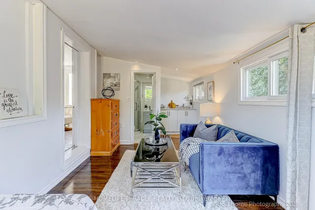 Additional image 20 of 34 Merrian Rd