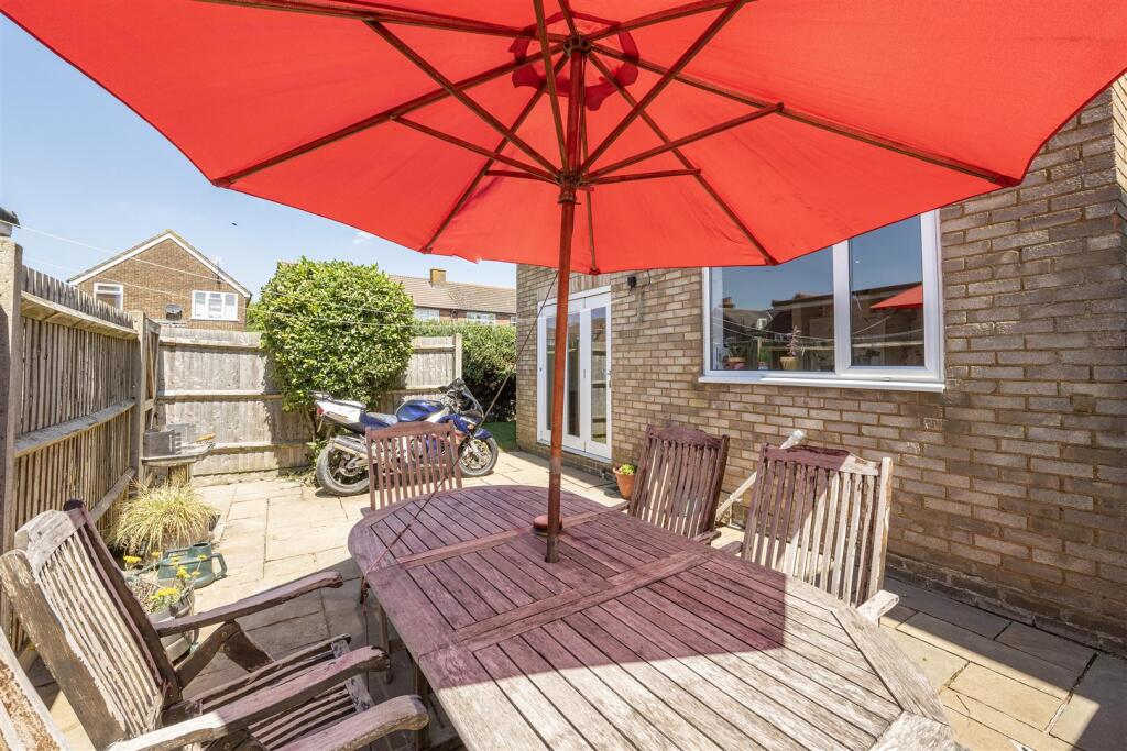 Additional image 14 of Jubilee Avenue, London Colney, St. Albans