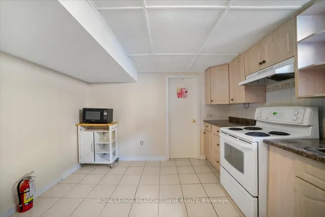 Additional image 32 of 9 Welbeck Dr