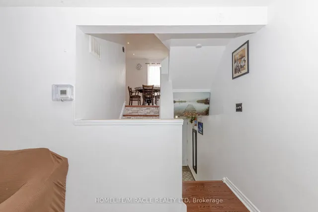 Additional image 44 of 12 Eden Park Dr Unit 12