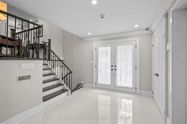 Additional image 7 of 23 Hillside Dr