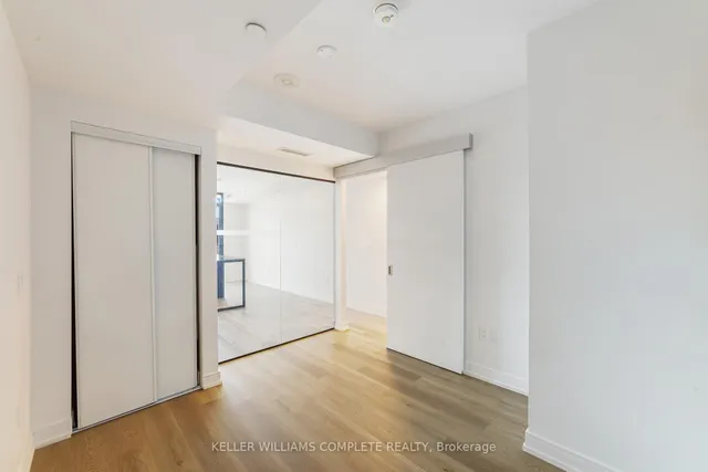 Additional image 11 of 1 Jarvis St Unit 1102