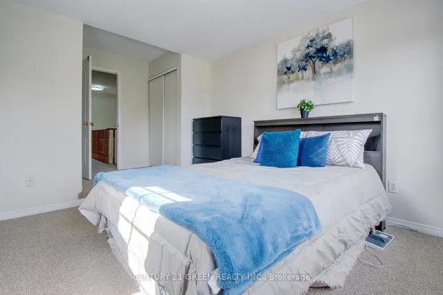 Additional image 38 of 26 Oatfield Rd