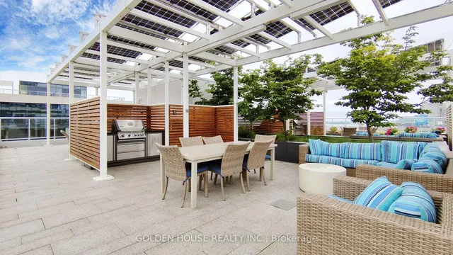 Additional image 21 of 55 Merchants' Wharf Unit 524