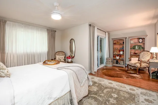 Additional image 22 of 1580 Kern's Rd Unit 5