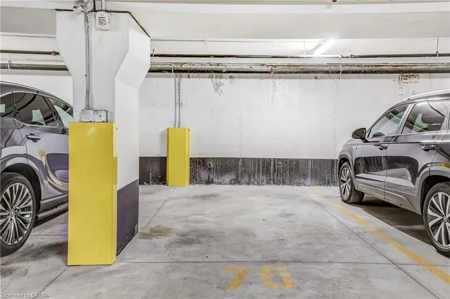 Additional image 28 of 16 Markle Cres Unit 311