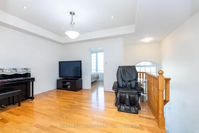 Additional image 4 of 3 Ferguson St