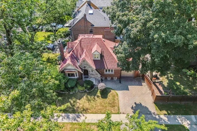 Additional image 19 of 1048 Royal York Rd