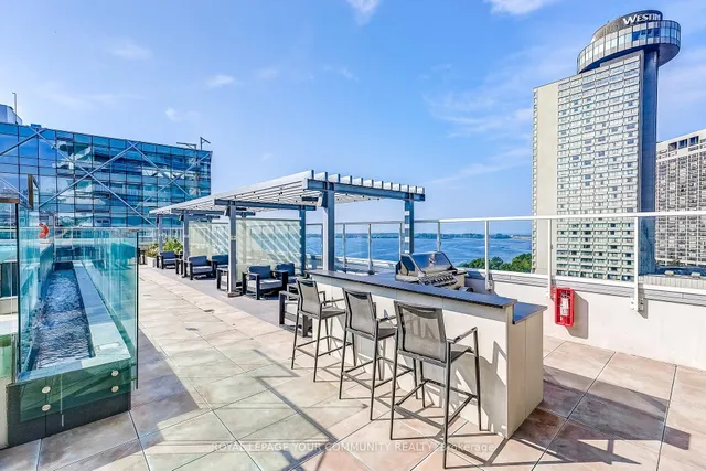 Additional image 26 of 15 Queens Quay St Unit 1808