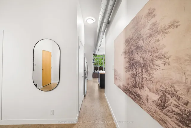 Additional image 4 of 510 King St Unit 212