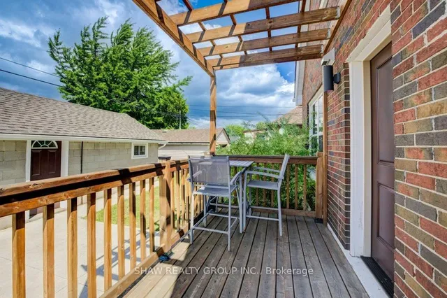 Additional image 45 of 28 Barons Ave