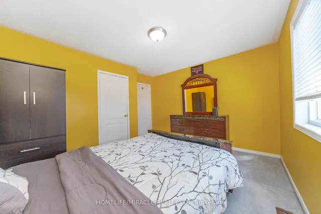 Additional image 25 of 17 Mainard Cres